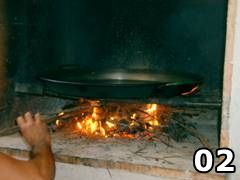 Foto di padella sul fuoco